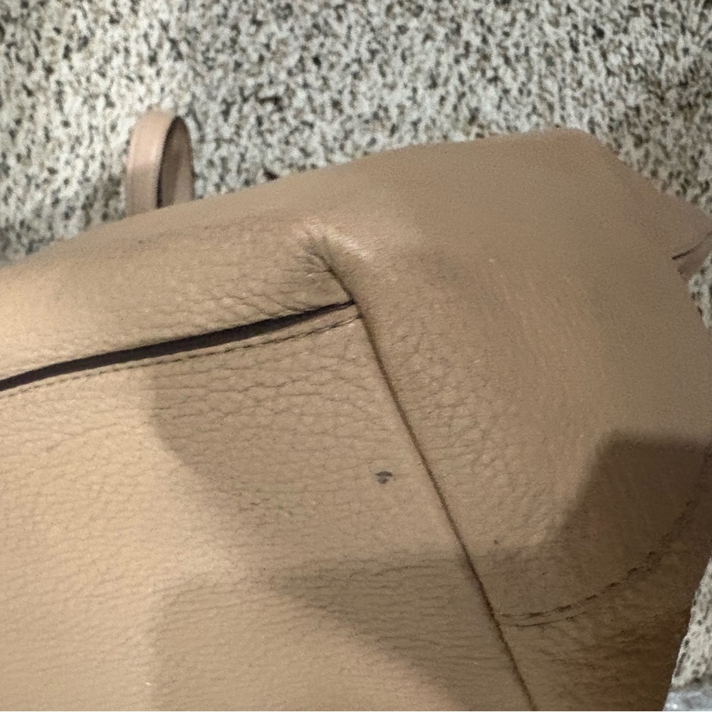 Coach Taylor Tan Leather Tote Bag - Picture 6 of 12